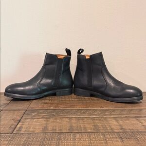 NWOT Elegant Black Leather Men's Boots